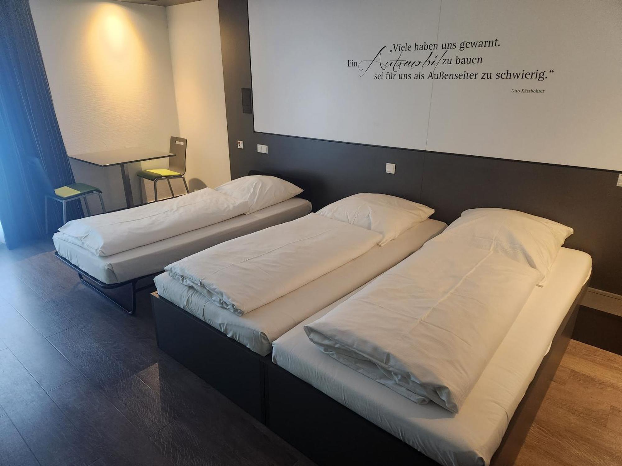Economy-Hotel Ульм Экстерьер фото